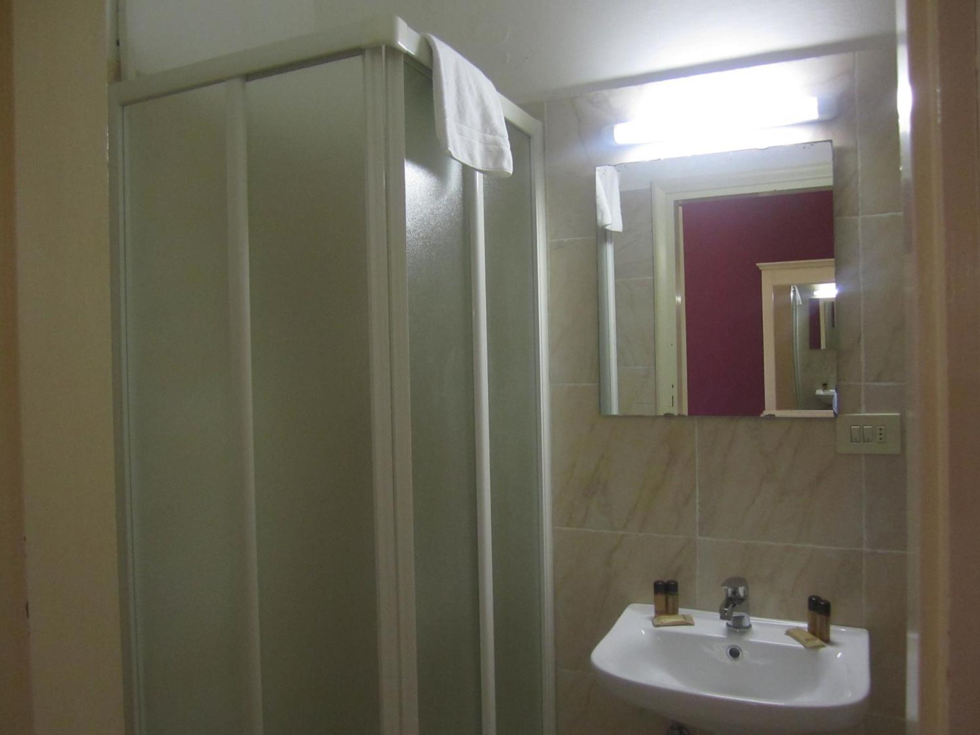 Hotel Genzianella Florence Extérieur photo